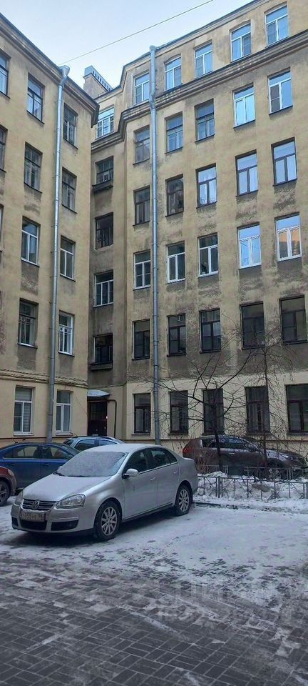 Продажа 3-комн квартиры на вторичном рынке переулок Антоненко, 5