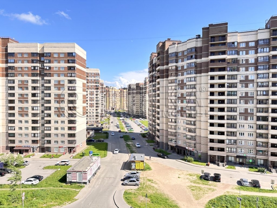 Продажа 1-комн квартиры на вторичном рынке Мурино, Шоссе в Лаврики ул., д. 74, корп. 1