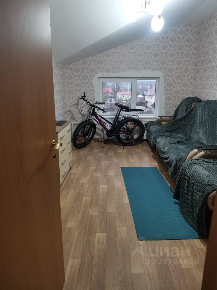 Продажа 2-комн квартиры на вторичном рынке Дубровка пгт, улица Советская, 7к2