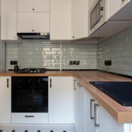 Продажа 2-комн квартиры на вторичном рынке Басков переулок,  д. 26