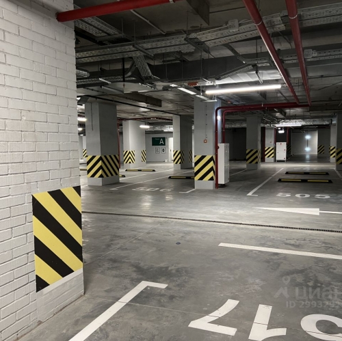 Гараж/парковка бульвар Братьев Весниных,  д. 1