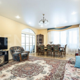 Продажа 2-комн квартиры на вторичном рынке Старокачаловская улица,  д. 4