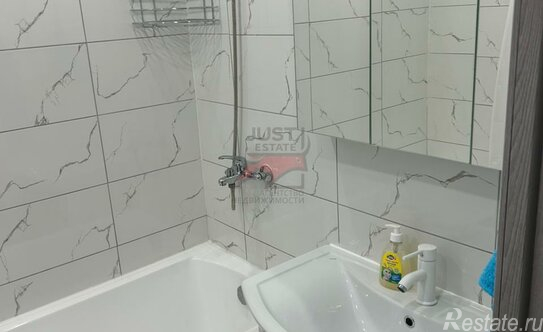 Продажа 2-комн квартиры на вторичном рынке Красногорск, Стартовая улица,  д. 7