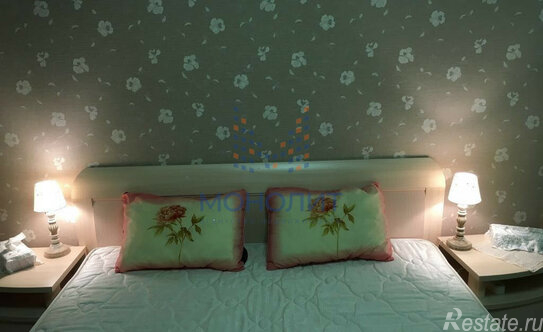 Продажа 4-комн квартиры на вторичном рынке Производственная улица,  д. 2