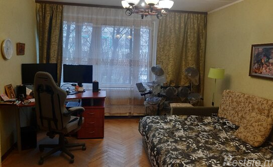 Продажа 1-комн квартиры на вторичном рынке улица Кухмистерова,  д. 6