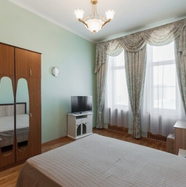 Аренда 4-комн квартиры на вторичном рынке Молчановка Б. ул,  д. 21А