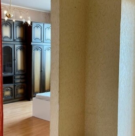 Продажа 1-комн квартиры на вторичном рынке улица Дмитриевского,  д. 23
