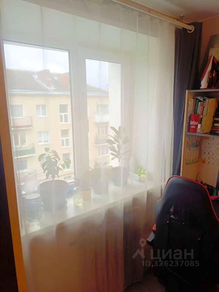 Продажа 2-комн квартиры на вторичном рынке д. Гостицы, 4