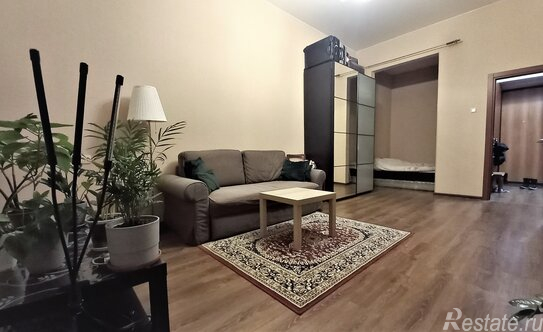 Продажа 1-комн квартиры на вторичном рынке Театральная площадь,  д. 12