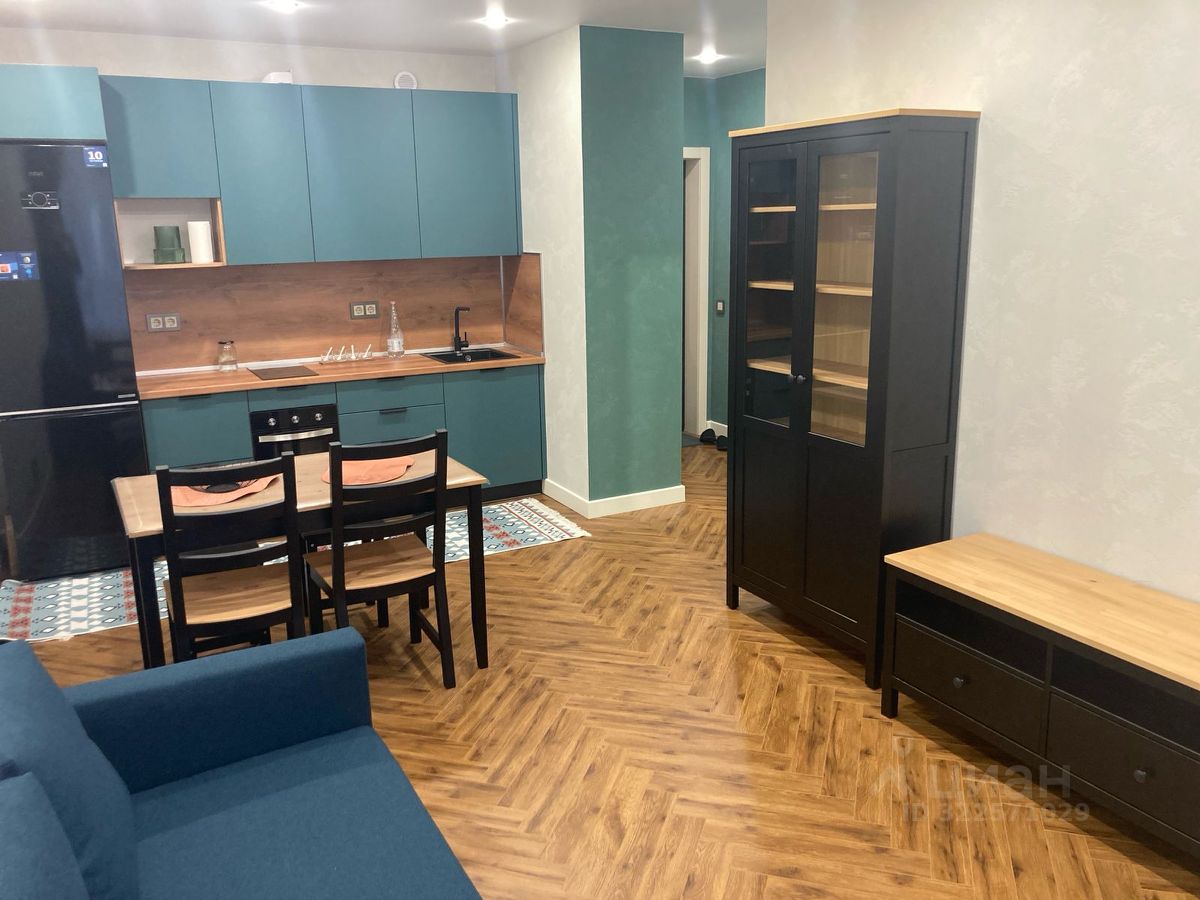 Аренда 2-комн квартиры на вторичном рынке д. Сапроново, улица Калиновая, 9