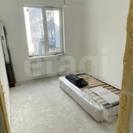 Продажа 3-комн квартиры на вторичном рынке улица Ивана Куликова,  д. 12