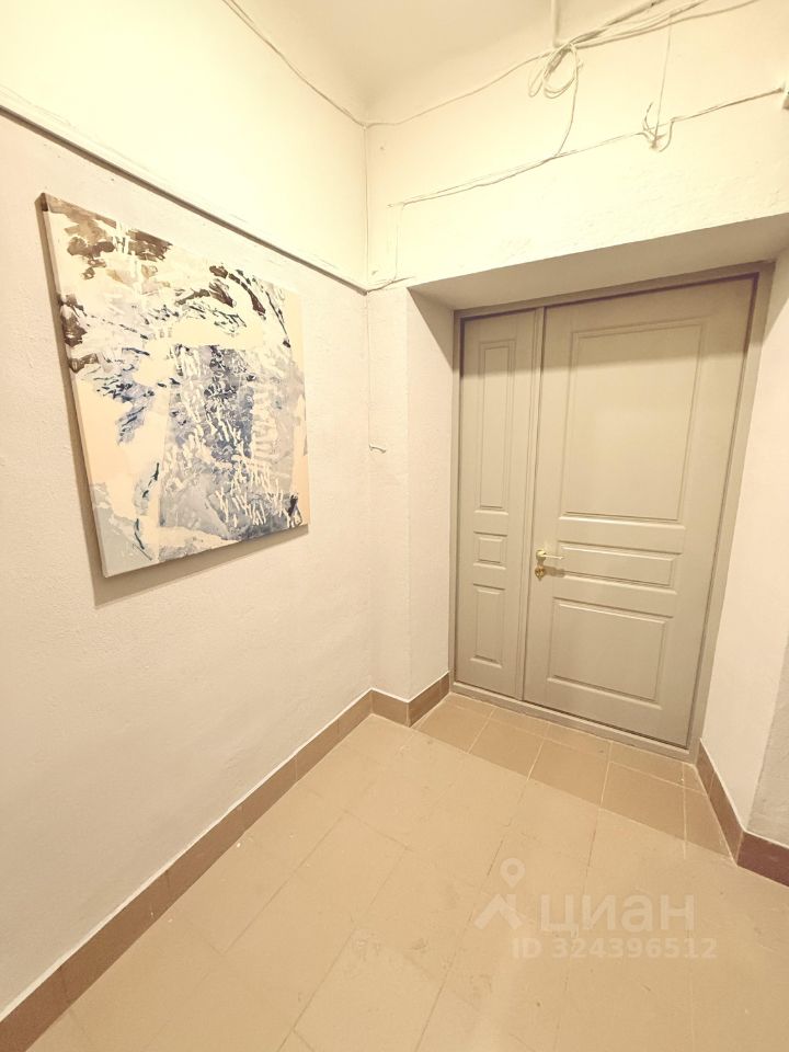 Продажа 1-комн квартиры на вторичном рынке улица Земляной Вал, 2