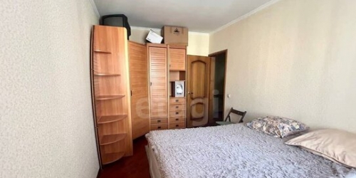 3-комн квартира улица Василия Петушкова,  д. 17