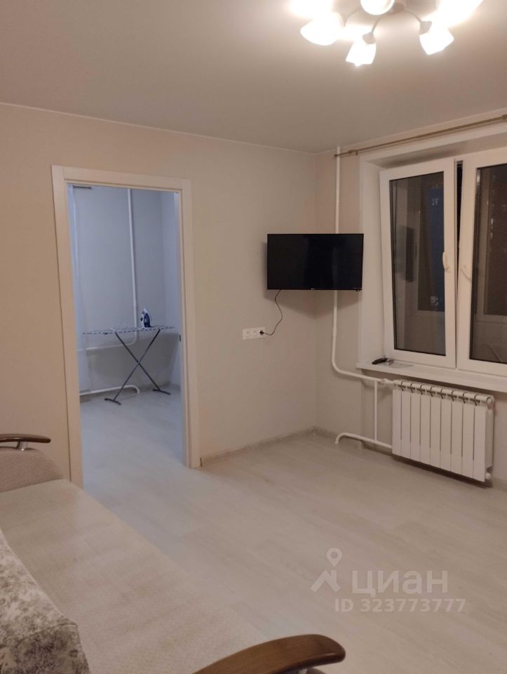 Аренда 2-комн квартиры на вторичном рынке Нахимовский проспект, 39К2