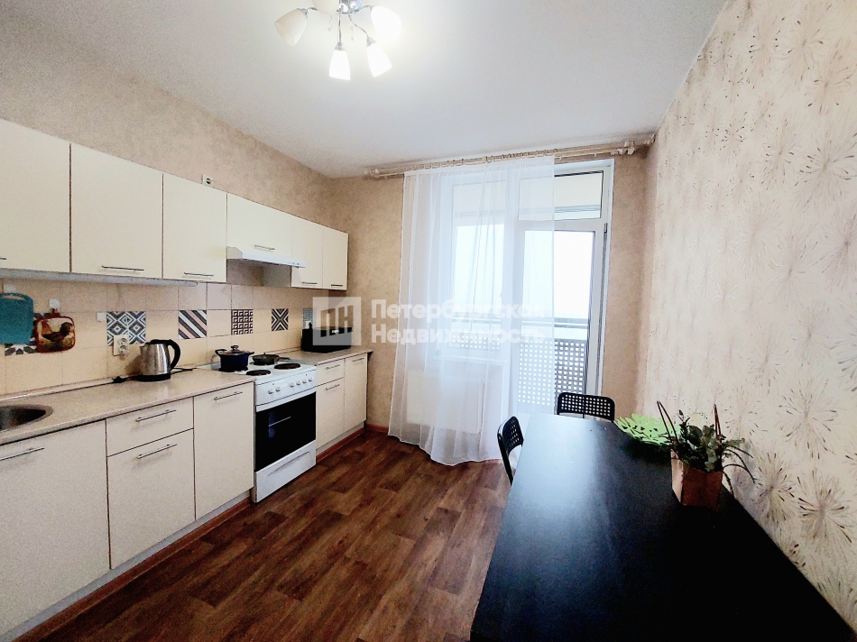 Аренда 1-комн квартиры на вторичном рынке пр-кт Александровской Фермы, д 8 к 1