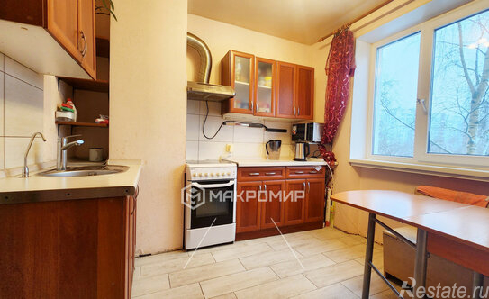 Продажа 3-комн квартиры на вторичном рынке ул Жени Егоровой,  д. 4,  к. 2