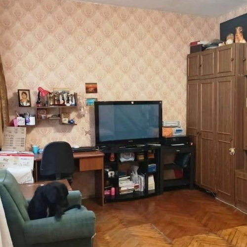 2-комн квартира улица Маяковского, 18