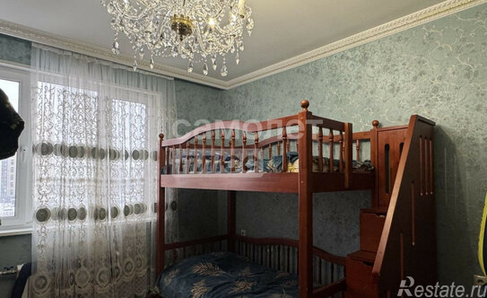 Продажа 3-комн квартиры на вторичном рынке Верхние Поля ул