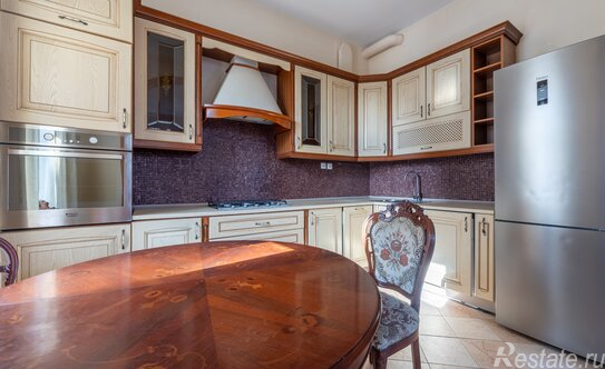 Продажа 4-комн квартиры на вторичном рынке набережная Мартынова,  д. 16