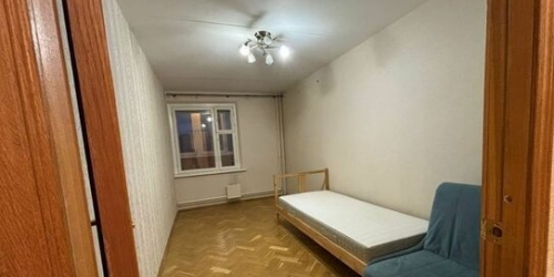 2-комн квартира Ялтинская улица,  д. 1