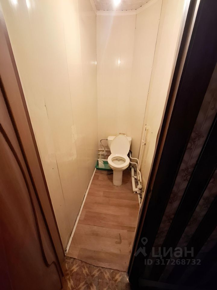 Продажа 2-комн квартиры на вторичном рынке д. Тарасково, улица Комсомольская, 20