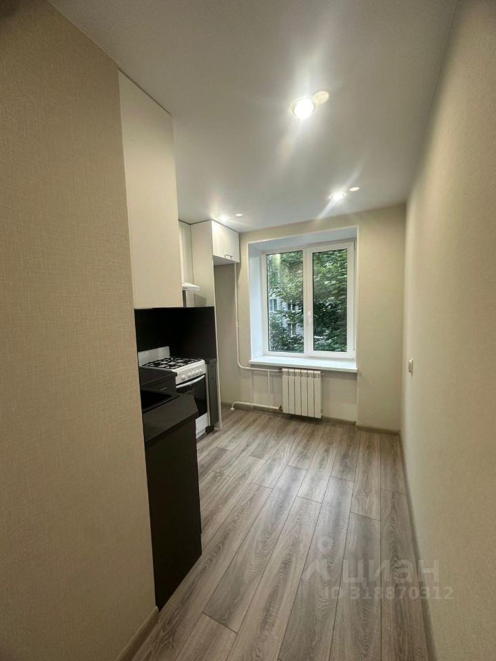 Продажа 1-комн квартиры на вторичном рынке Колпино, Октябрьская улица, 47