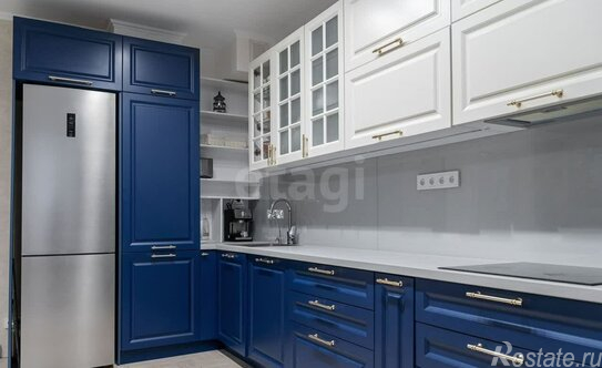 Продажа 2-комн квартиры на вторичном рынке улица Композиторов,  д. 29 к1