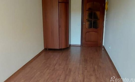 Продажа 2-комн квартиры на вторичном рынке Суворовская улица,  д. 13