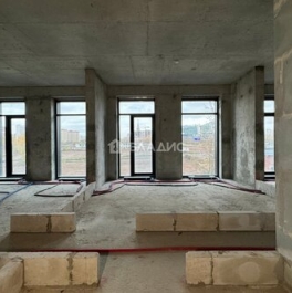 Продажа 2-комн квартиры на вторичном рынке Светланова ул,  д. 11 к1