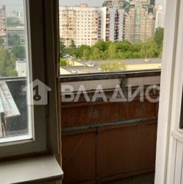 Продажа 3-комн квартиры на вторичном рынке Ленинский пр-кт,  д. 129 к1