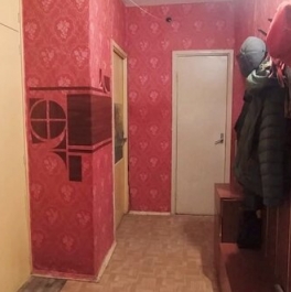 Продажа 3-комн квартиры на вторичном рынке 17-я линия,  д. 12