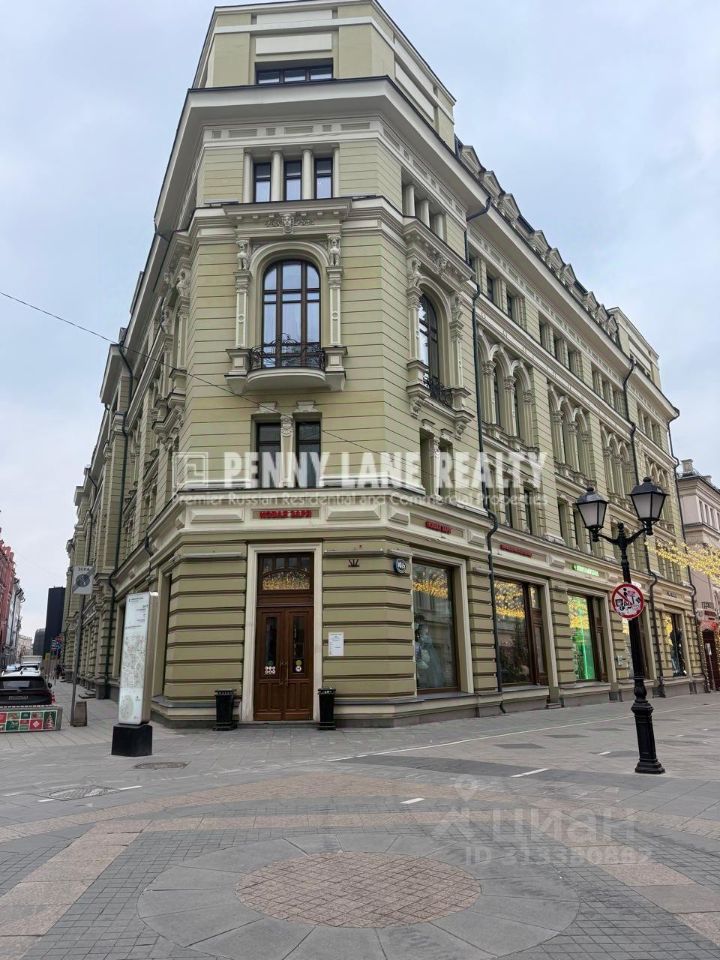 Продажа 2-комн квартиры на вторичном рынке Никольская улица, 10/2С2б