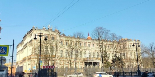 3-комн квартира Галерная улица,  д. 41