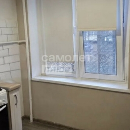 Продажа 3-комн квартиры на вторичном рынке Одинцово г, Маршала Бирюзова ул,  д. 8