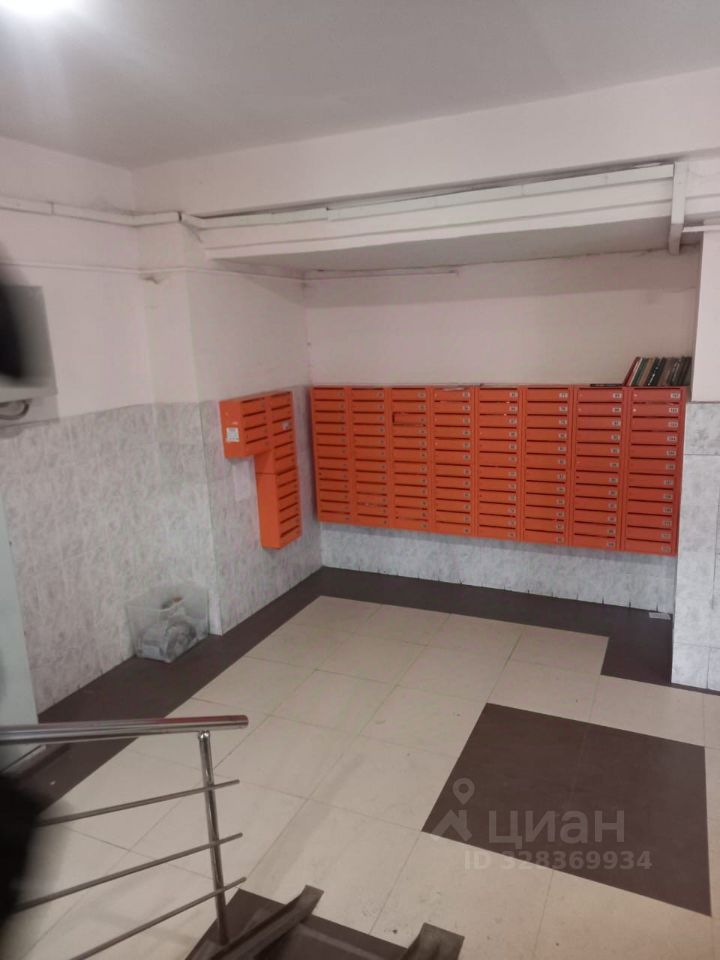 Продажа 3-комн квартиры на вторичном рынке 2-я Владимирская улица, 47к1