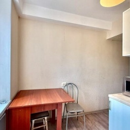 Продажа 2-комн квартиры на вторичном рынке ул Апрельская,  д. 5