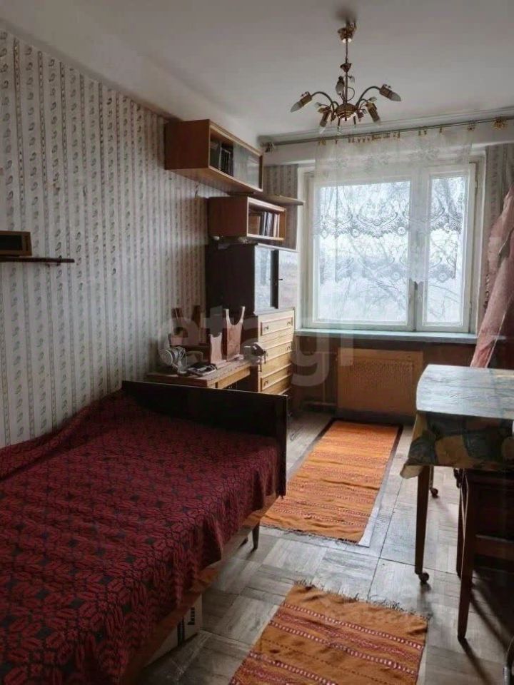 Продажа 3-комн квартиры на вторичном рынке Северный проспект, 16К1