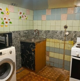 Продажа 2-комн квартиры на вторичном рынке ул Бирюлёвская,  д. 58,  к. 1