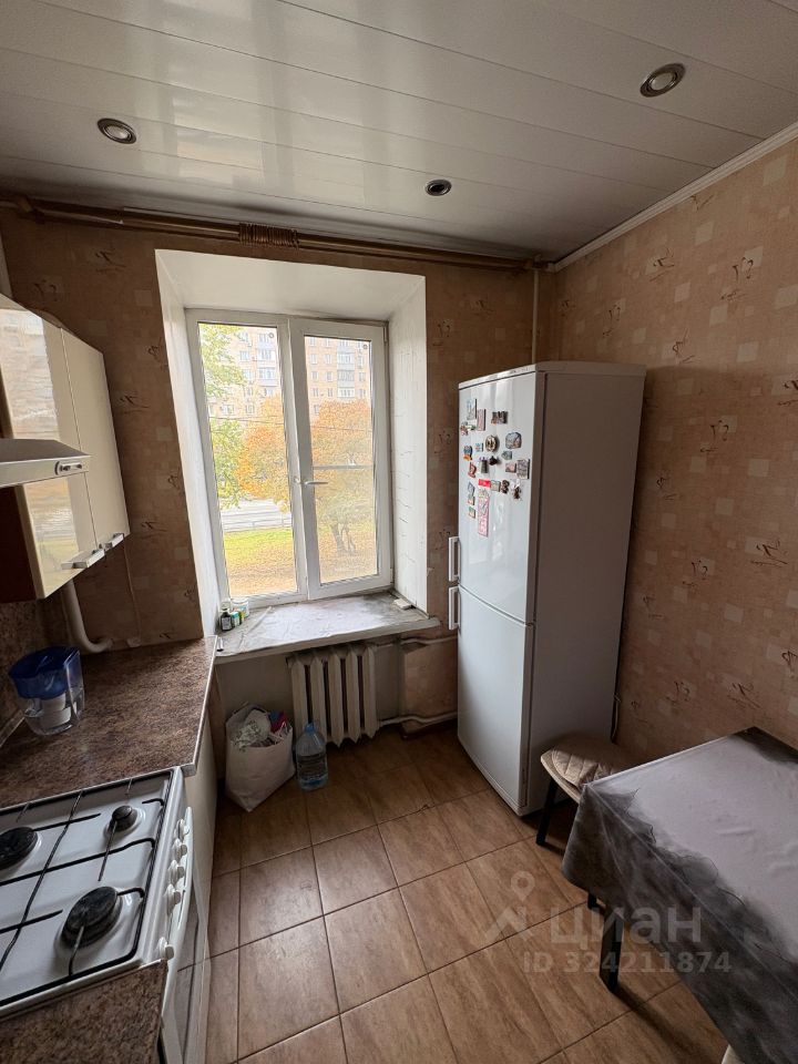 Продажа 2-комн квартиры на вторичном рынке Минская улица, 14к1