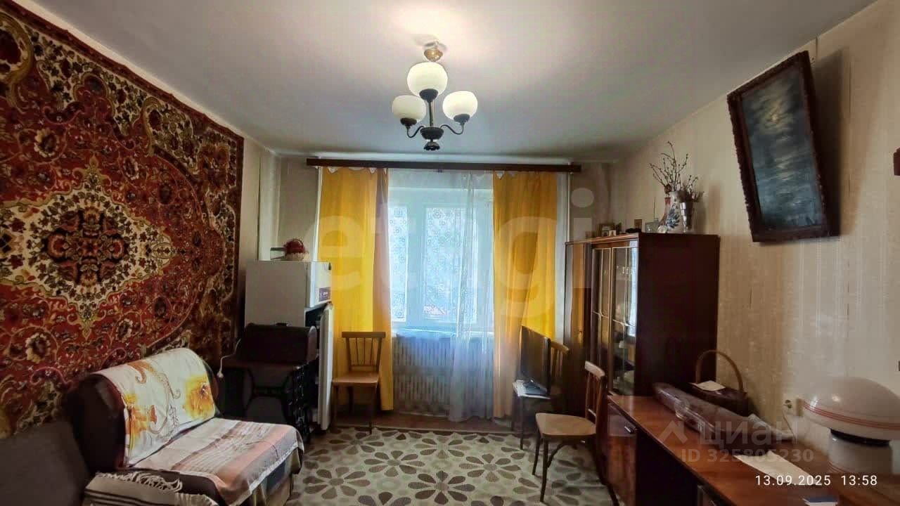 Продажа 3-комн квартиры на вторичном рынке Восточный мкр, Тучково пгт, 25А