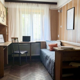 Продажа 3-комн квартиры на вторичном рынке Камышовая улица,  д. 20