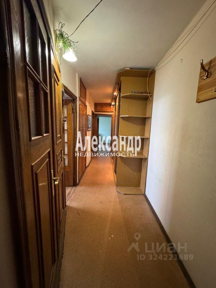 Продажа 3-комн квартиры на вторичном рынке Софийская улица, 48К1