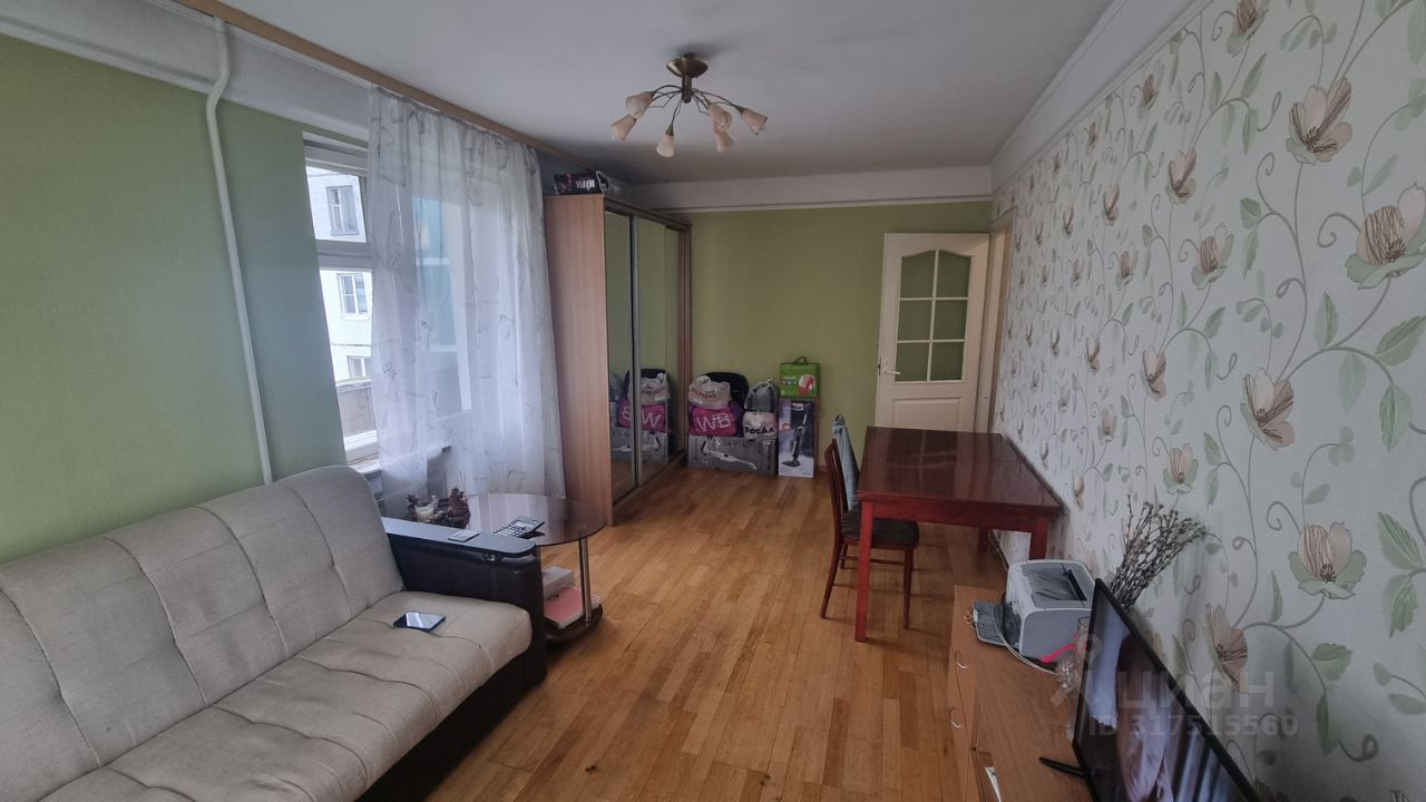 Продажа 4-комн квартиры на вторичном рынке Колпино, Тверская улица, 33