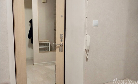 Продажа 1-комн квартиры на вторичном рынке Камышовая улица,  д. 5