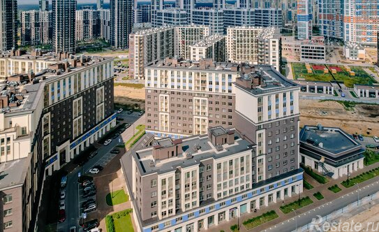 Продажа 2-комн квартиры на вторичном рынке проспект Авиаконструкторов,  д. 54 с1