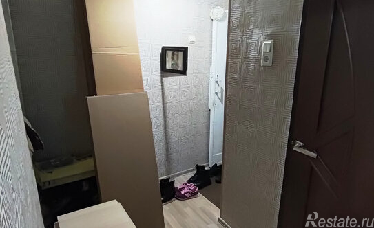 Продажа 1-комн квартиры на вторичном рынке Войсковицы, площадь Манина,  д. 4