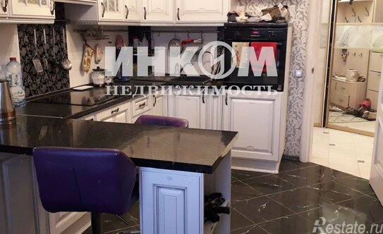 Продажа 3-комн квартиры на вторичном рынке Одинцовский городской округ, Спортивная улица,  д. 12/1