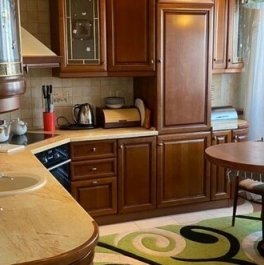 Продажа 4-комн квартиры на вторичном рынке ул Верхние Поля,  д. 42,  к. 1