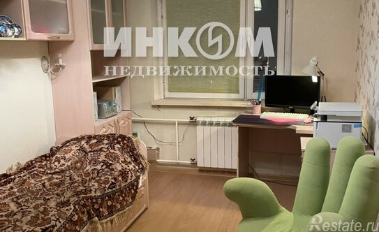 Продажа 2-комн квартиры на вторичном рынке Авиаторов, ул Третьяка,  д. 5/11