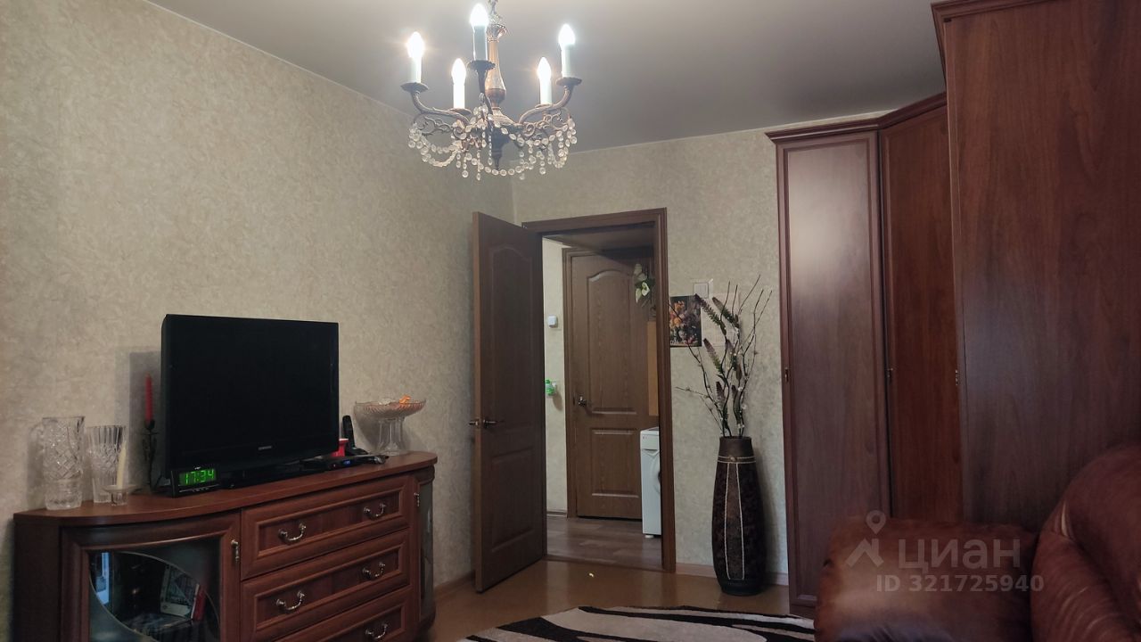 Продажа 2-комн квартиры на вторичном рынке Электросталь, улица Победы, 18к4